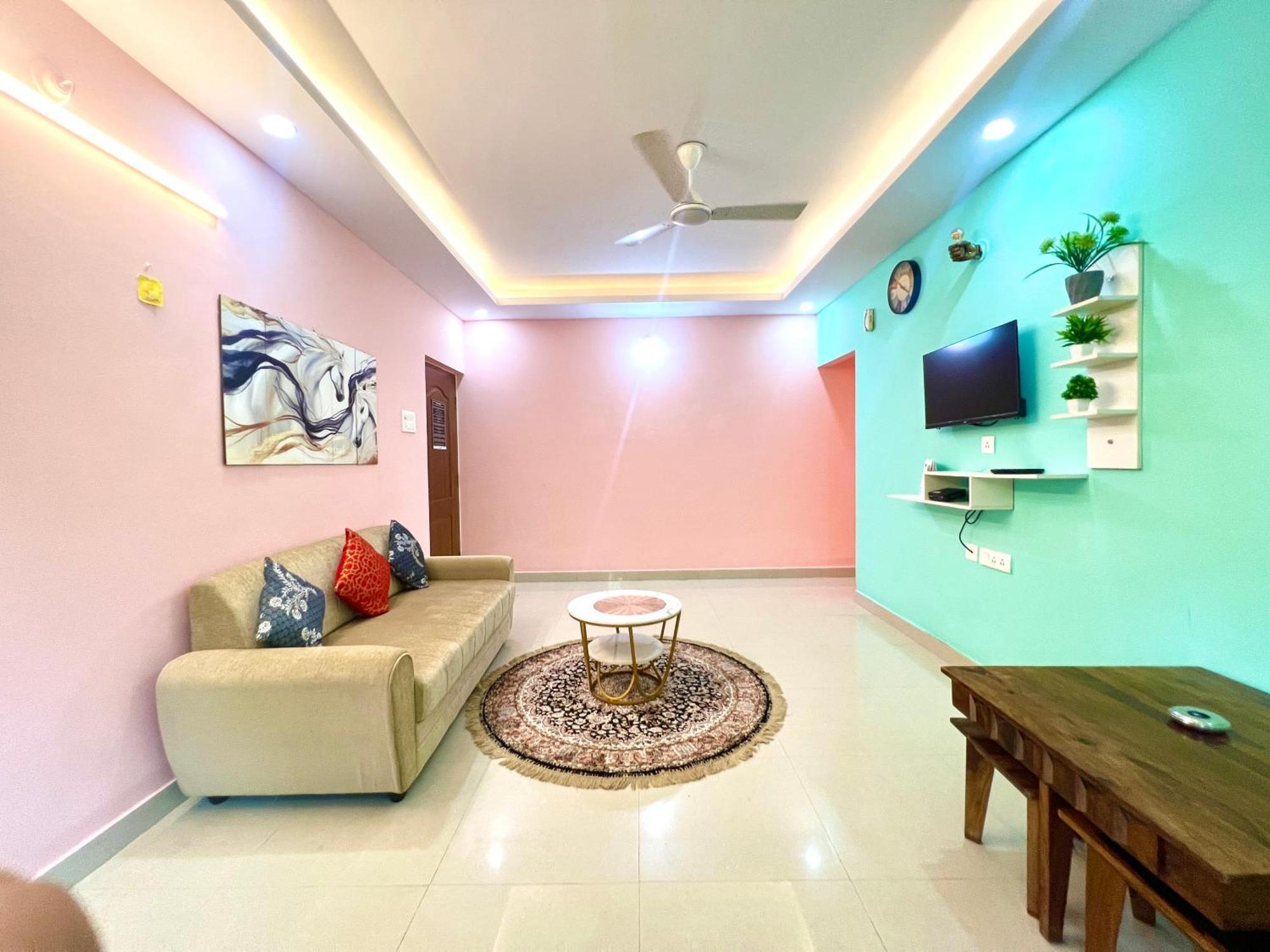 2Bhk Stunning Apartment With Pool Vagator Exteriör bild